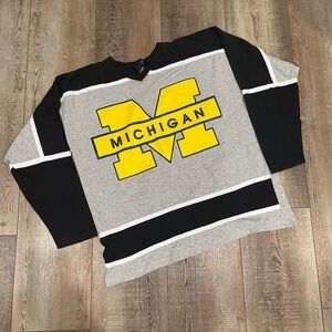Vintage 90s Univeristy of Michigan Wolverines Sun Sportswear Long Sleeve T-shirt